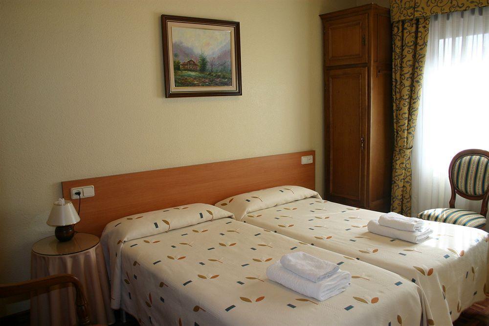 Acella Guest house Pamplona