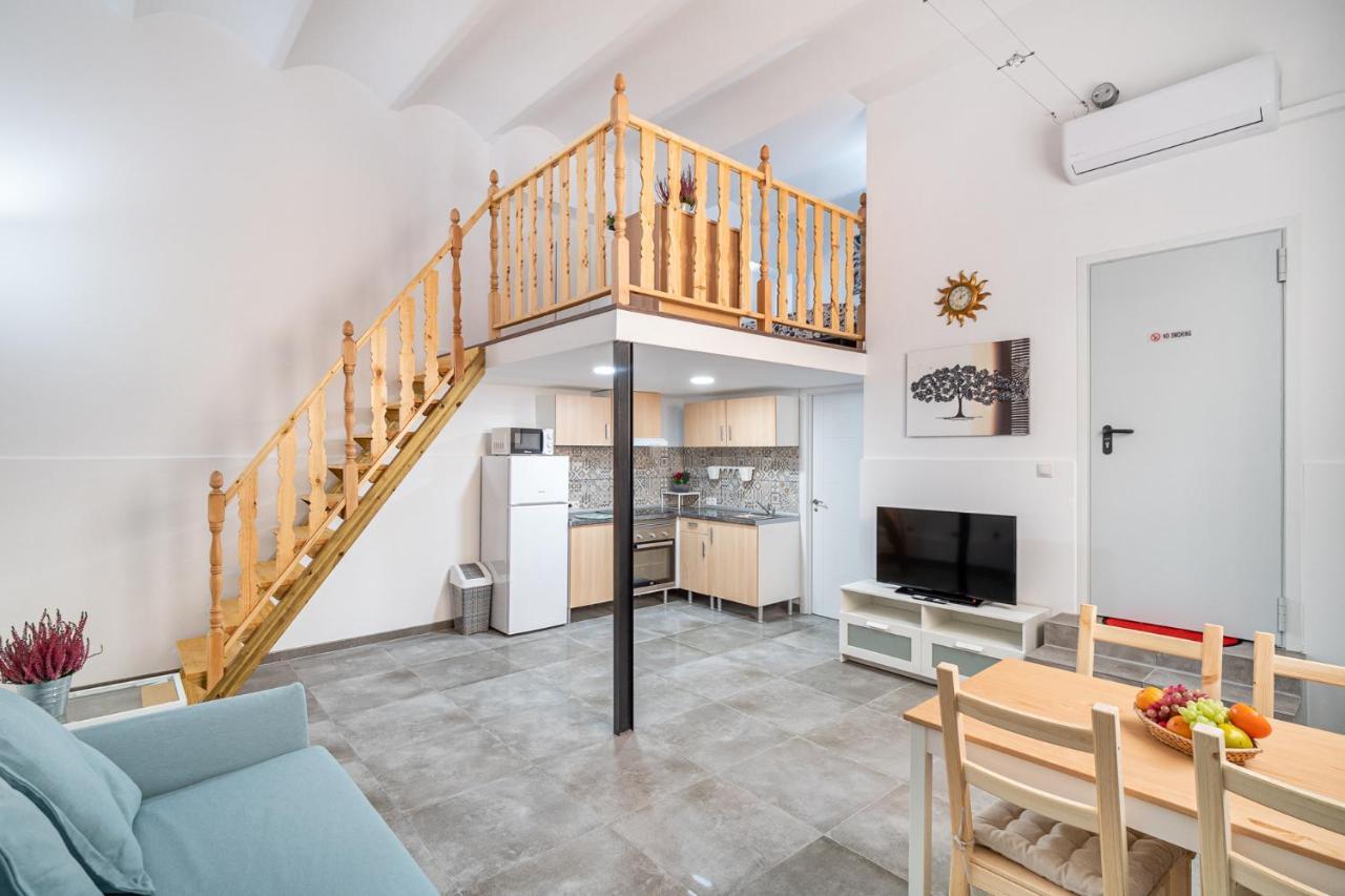 Magic House Apartment