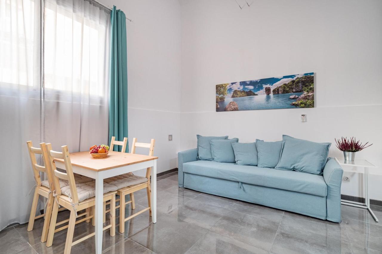Magic House Apartment Badalona