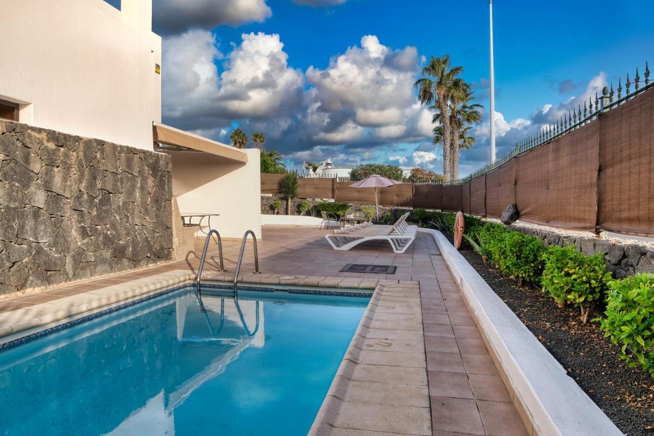 Holiday home Casa Efesto-private Pool And Air-con *
