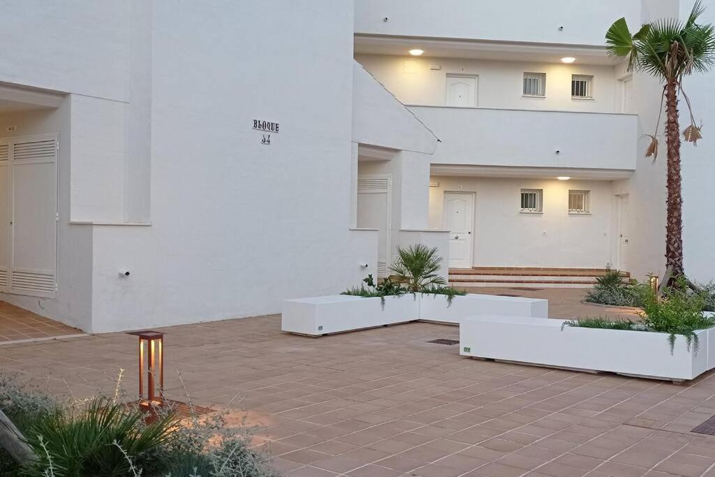 Apartamento Beautiful New With Direct Sea View, First Line!! Manilva