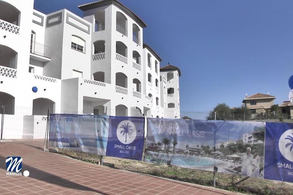 Beautiful New With Direct Sea View, First Line!! Manilva