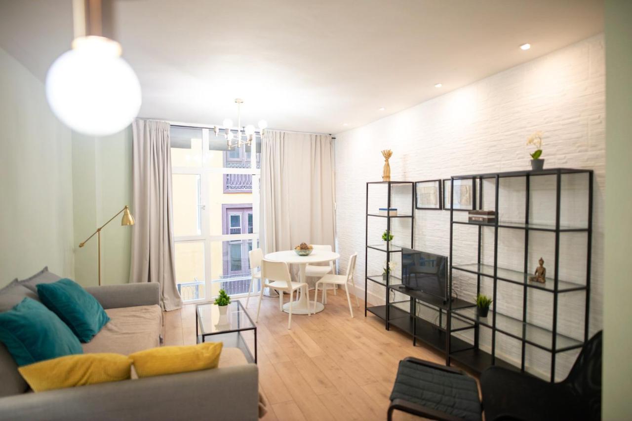 Apartment Castillo 17 A
