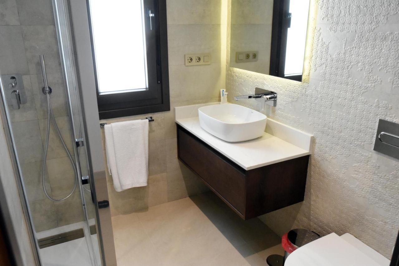 Apartment Aptos Millan *