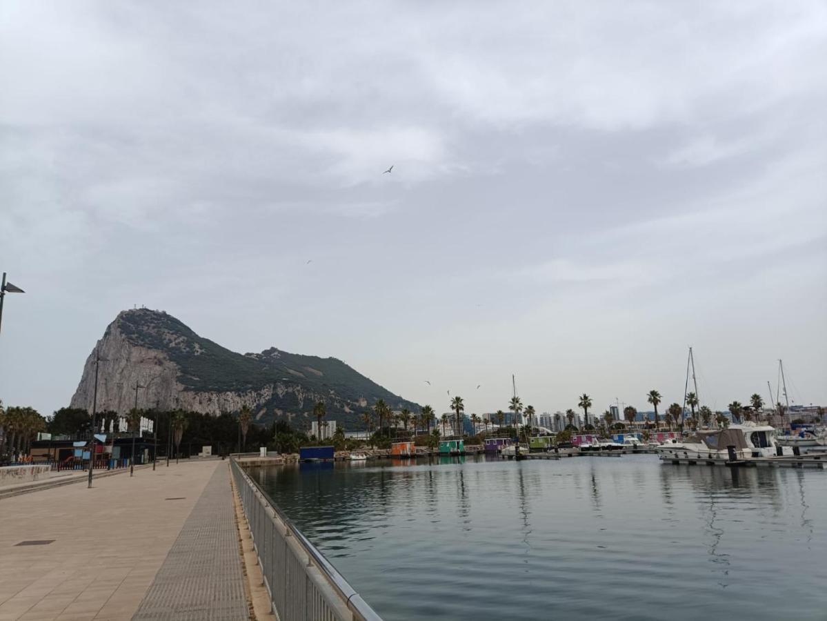 Vistas A 3 Paises Y 2 Continentes 1º Linea De Playa A 5 Minutos De Gibraltar * La Linea de la Concepcion