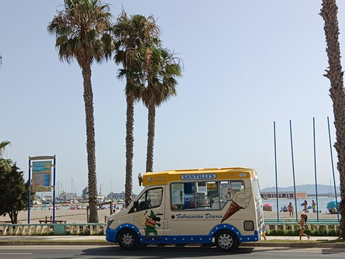 Vistas A 3 Paises Y 2 Continentes 1º Linea De Playa A 5 Minutos De Gibraltar Homestay La Linea de la Concepcion