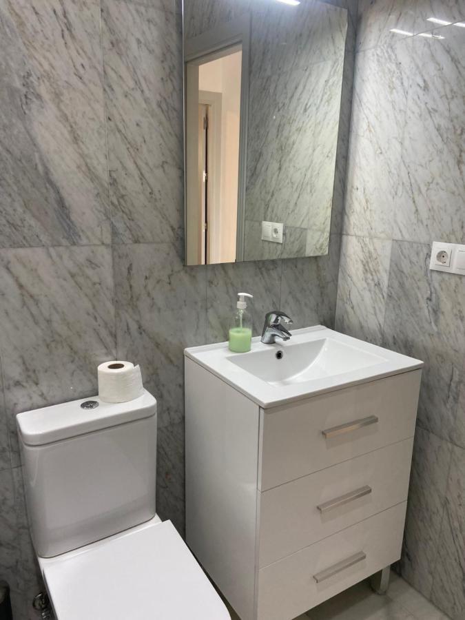 Apartment Arruzafa Playa Beachfront