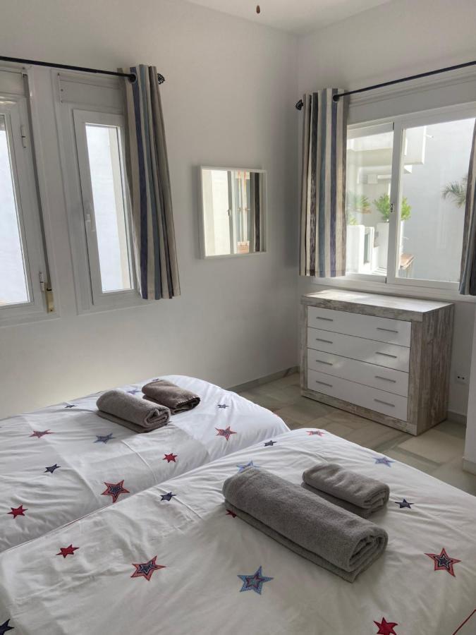 Apartment Arruzafa Playa Beachfront La Cala De Mijas