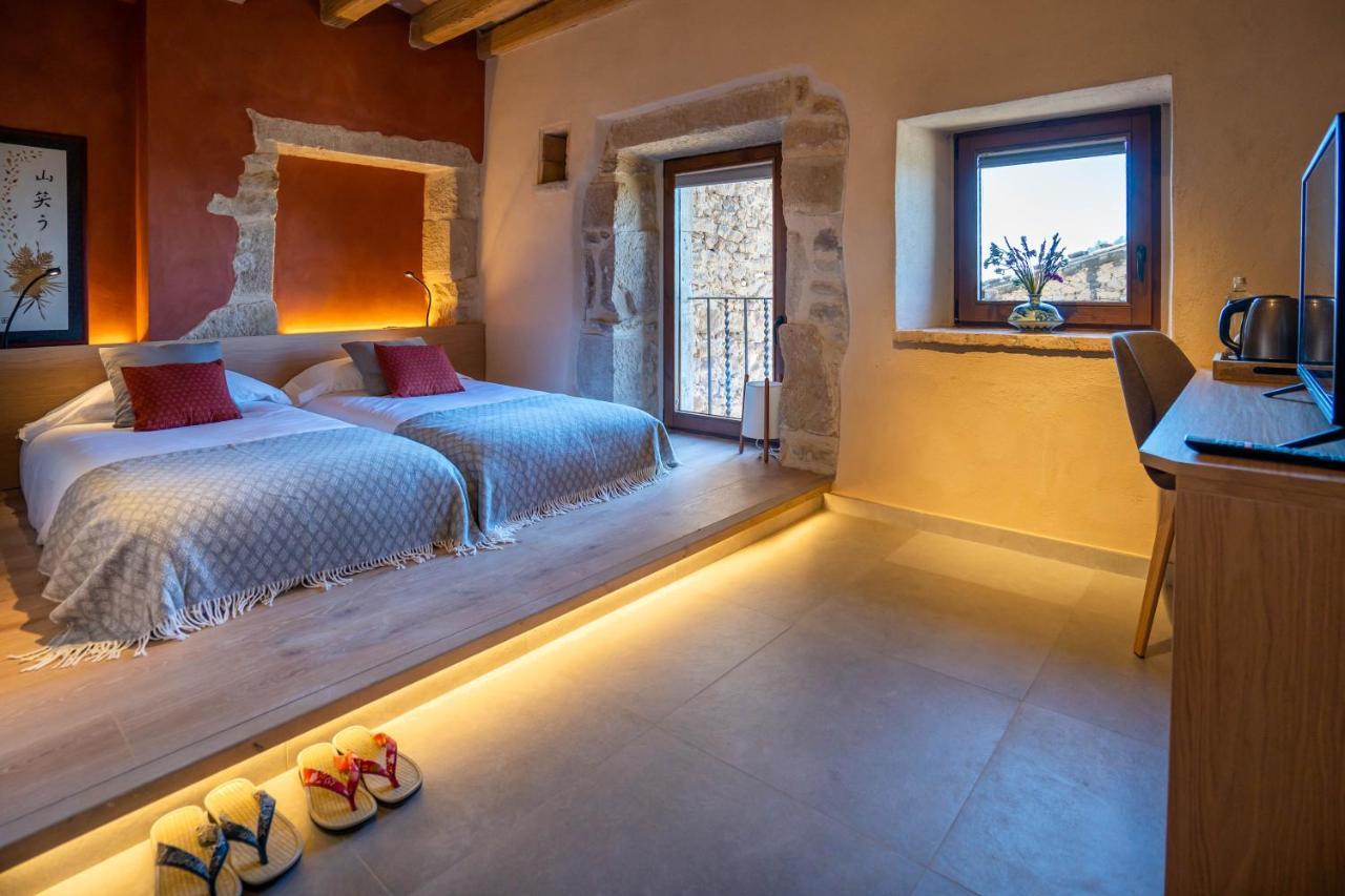 Japones Puigpinos Hotel Lladurs