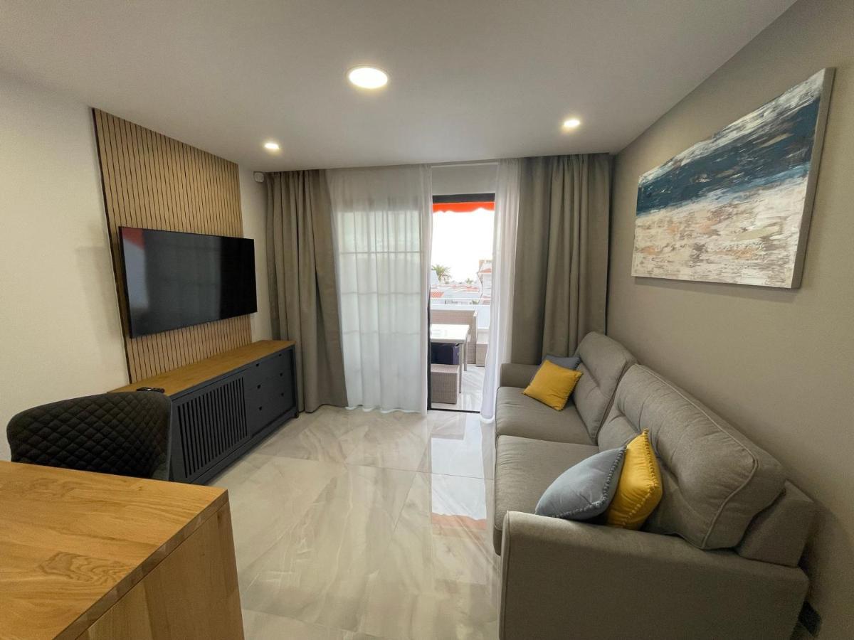 Apartment Luxury Diamond - Ocean View, Big Terraces, Air Con, Wifi *