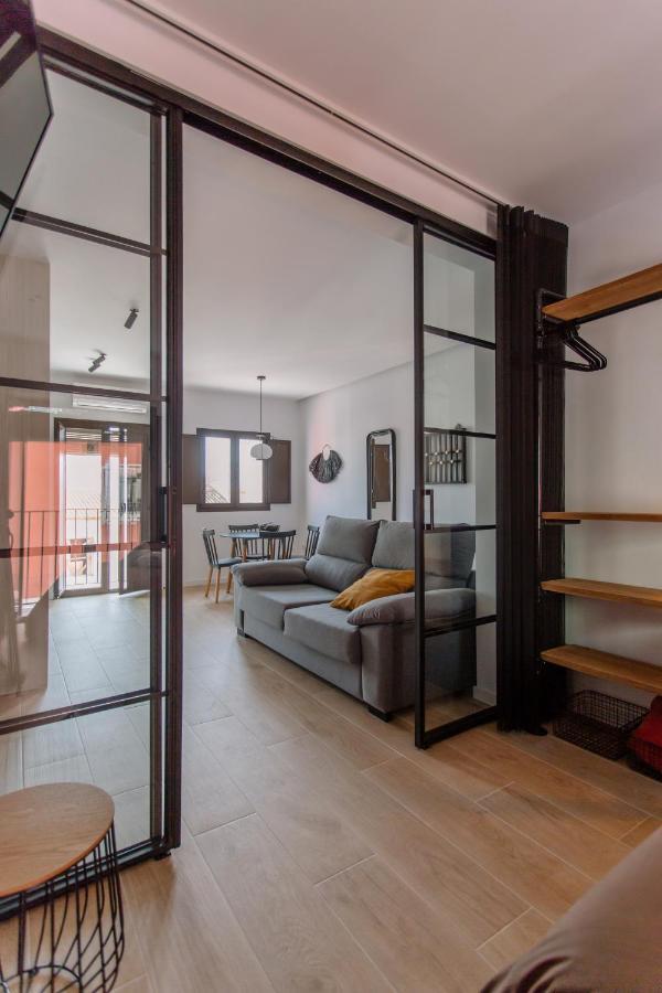 Vilasuites Trinitat Apartamento *