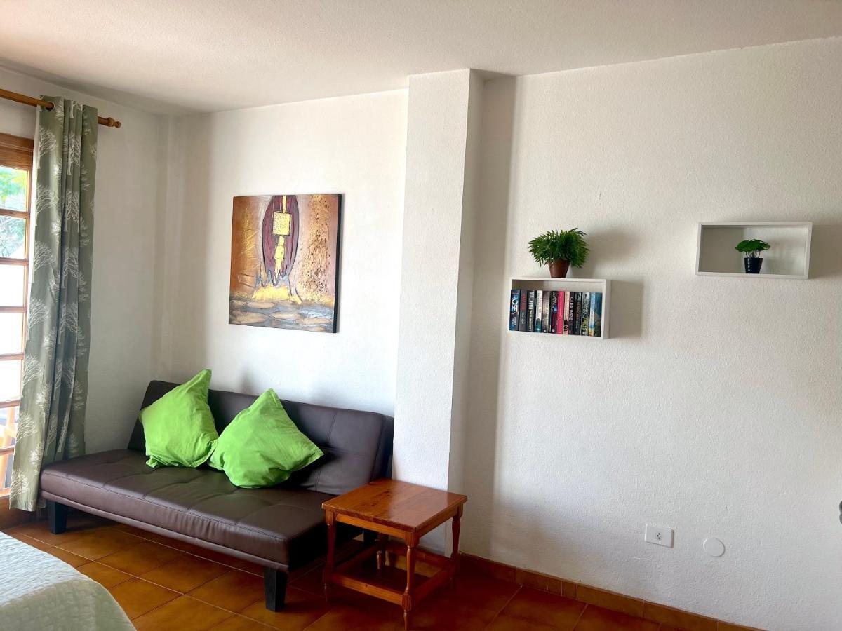 Garden Heated Pool, Near Beach, Costa Adeje Apartamento