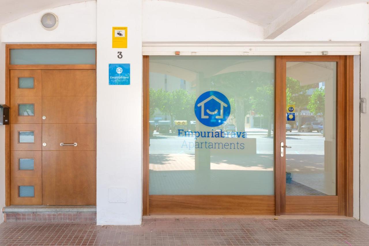 - Nº 9 Ampuriabrava