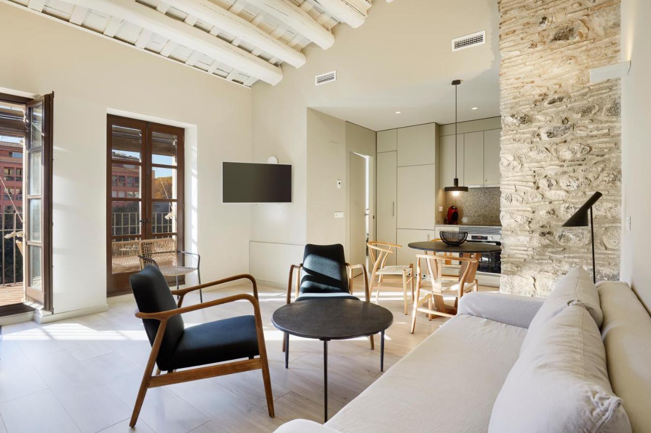Apartment Canvas & Lofts *