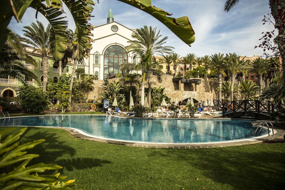R2 Rio Calma Hotel