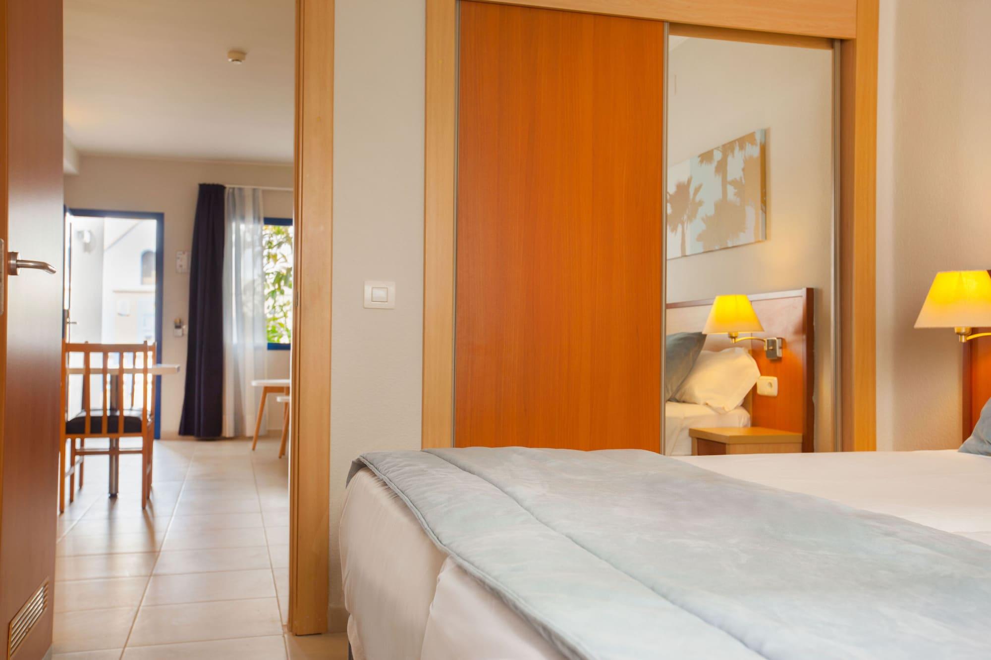 Grupotel Cinco Plazas Apartment