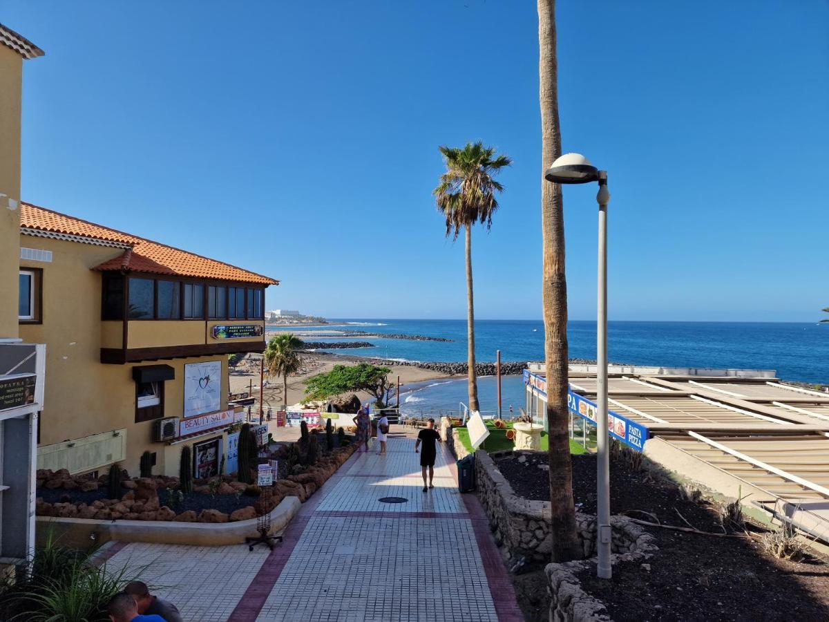 301, 2 Bedrooms, Near Playa De Americas & Free Wifi Holiday home