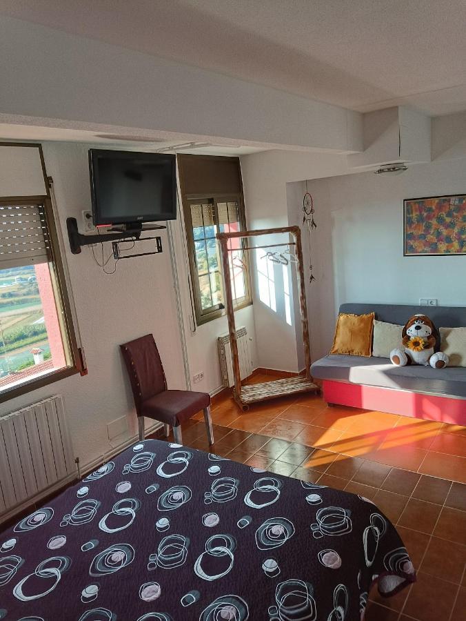 Casaemyem- * Pineda De Mar