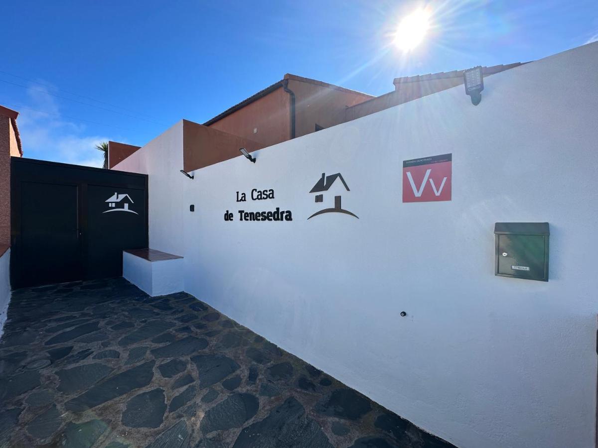 La Casa De Tenesedra * Mocanal