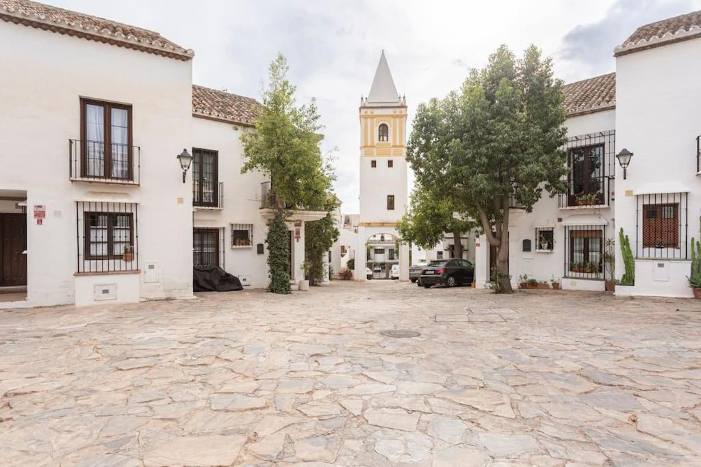 Stylish Spanish 3 Bd Townhouse On The Golden Mile Villa Marbella