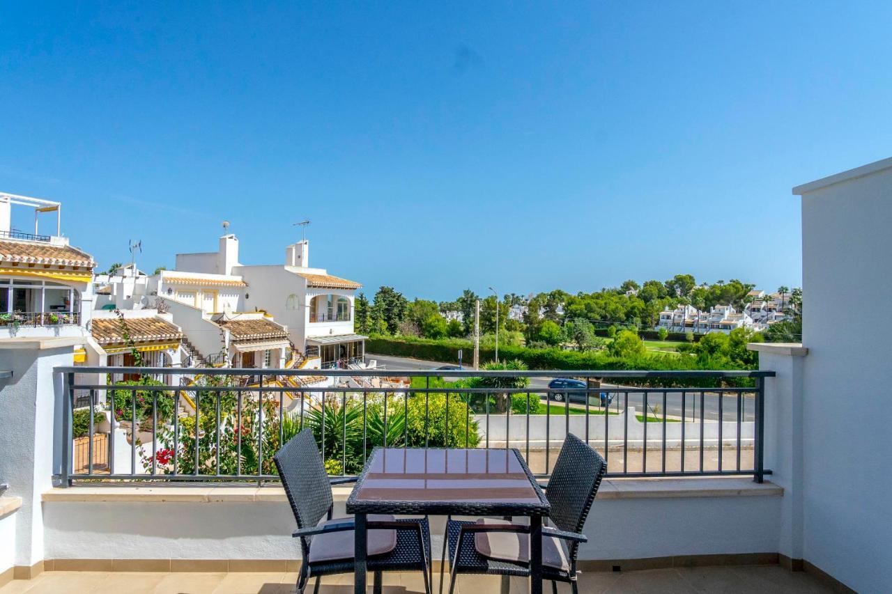 Cb Living - Cosy Loft With Terrace, Villamartin Apartment