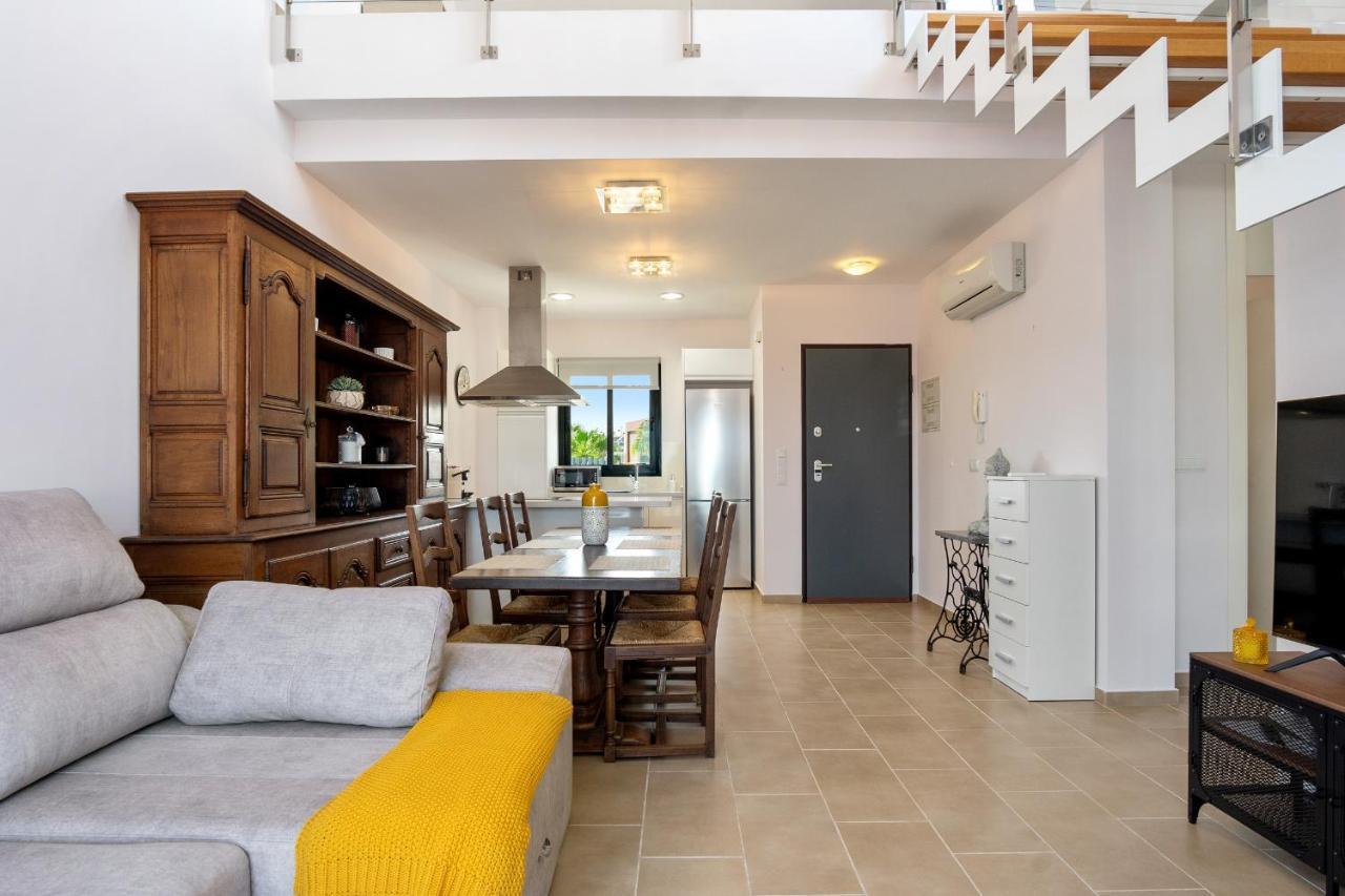 Apartment Cb Living - Cosy Loft With Terrace, Villamartin Alicante