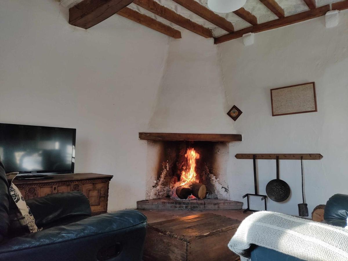 La Rectoria De Dosquers 26pax Сasa de vacaciones Maià de Montcal