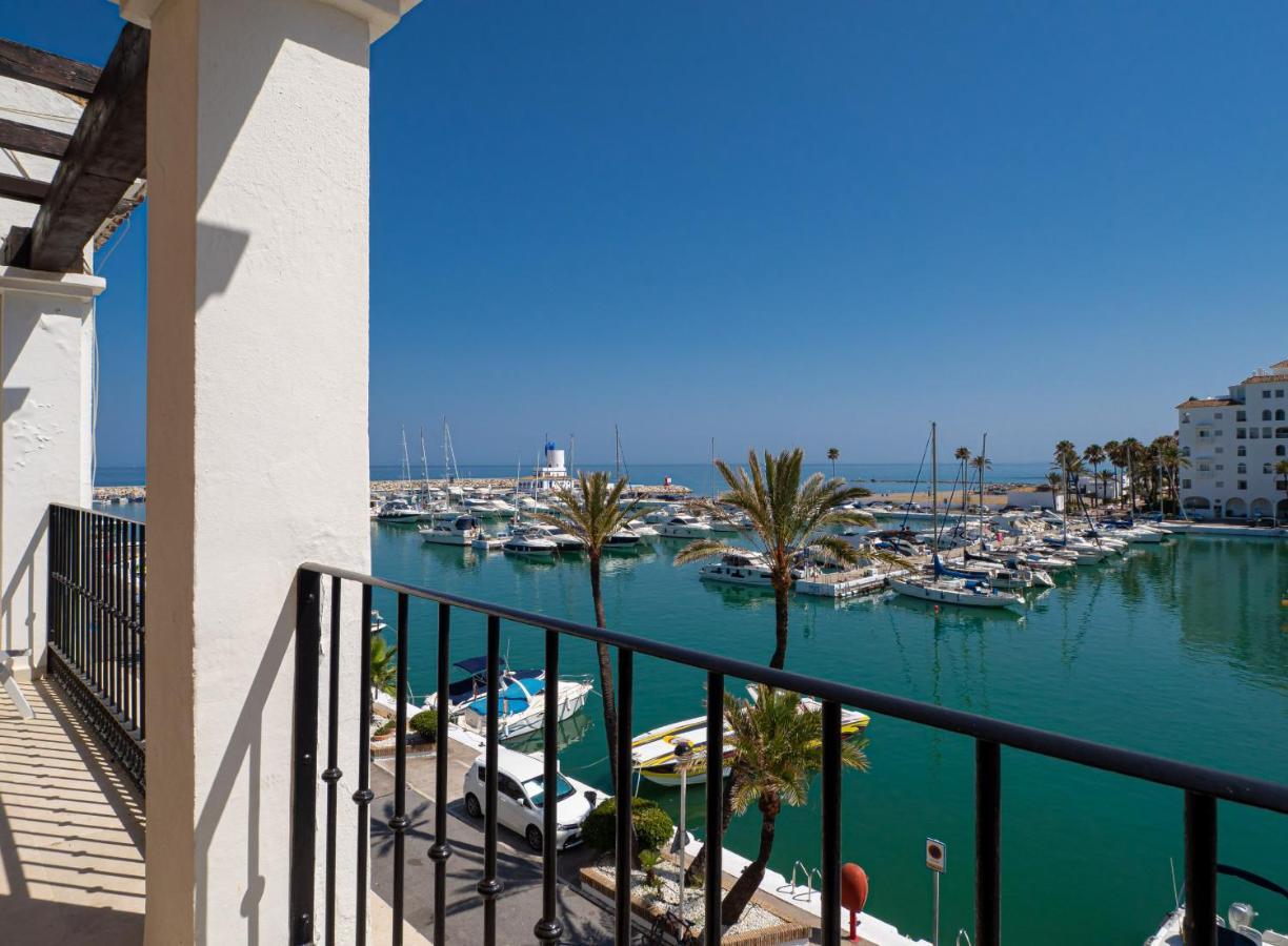 Beautiful Duquesa Harbour 2001 Apartment Manilva