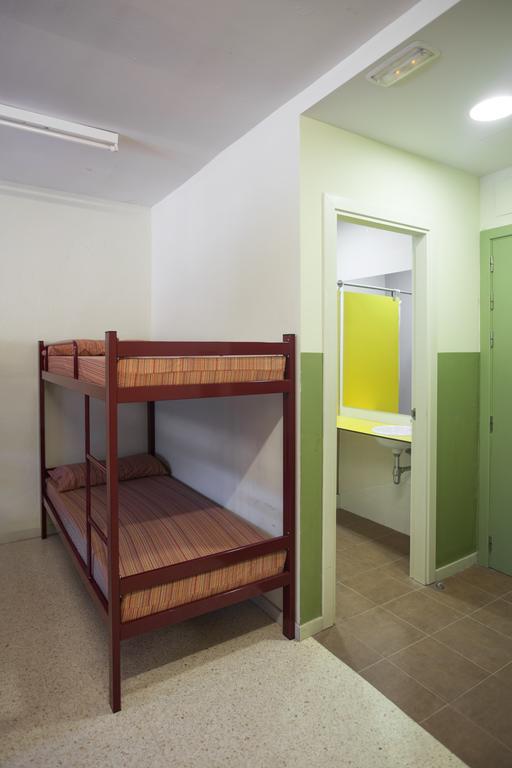 Hostel La Sala