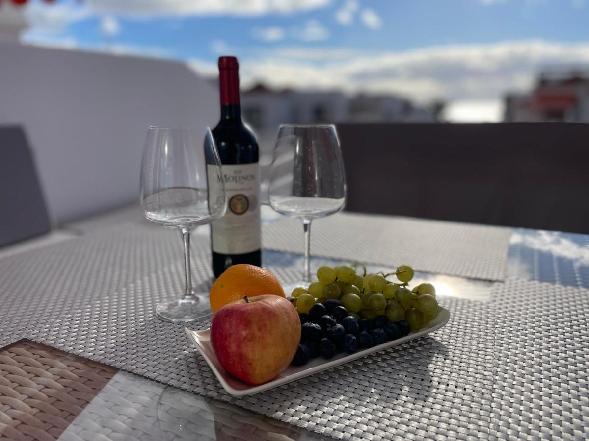 Luxury Diamond - Ocean View, Big Terraces, Air Con, Wifi Apartment