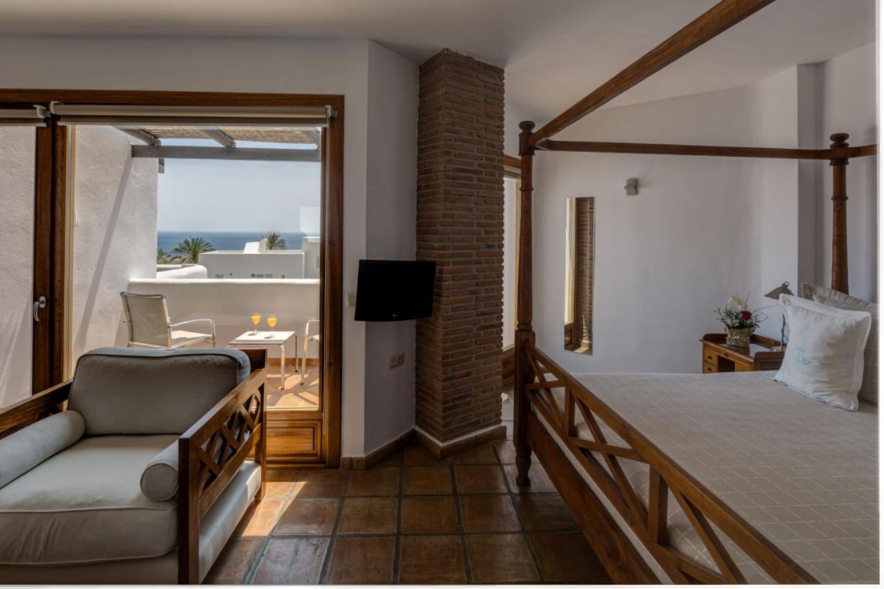 El Tio Kiko Hotel Agua Amarga (Almeria)