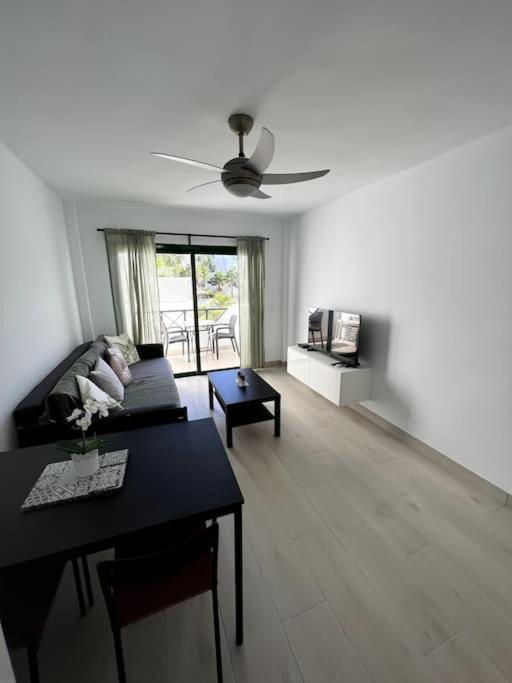 Casa Feliz - One Bedroom With Communal Pool * Tías