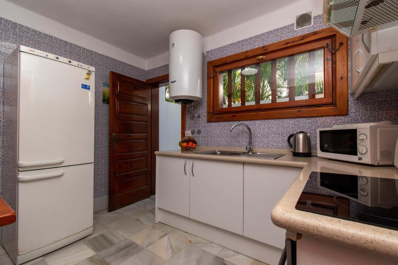Villa Park Santiago Iii 139 - Three Bed *
