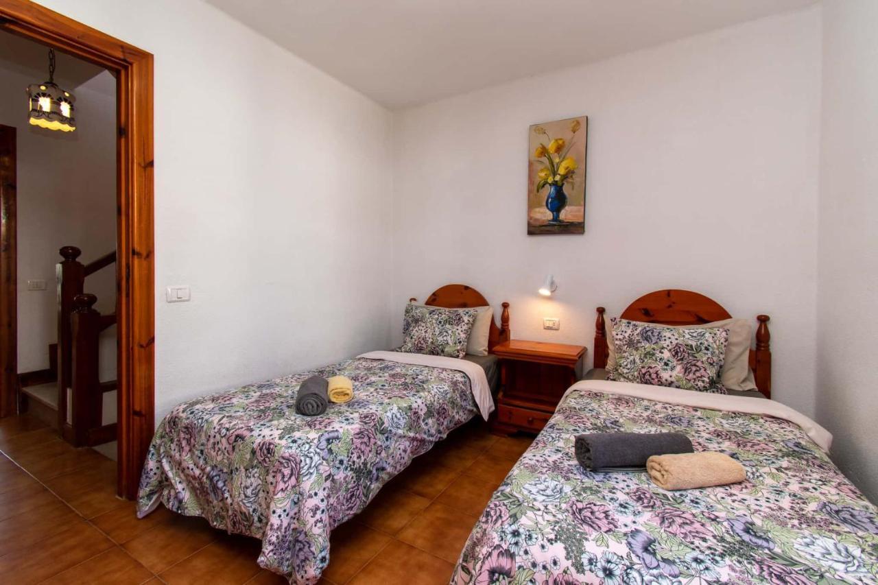 Park Santiago Iii 139 - Three Bed Villa *