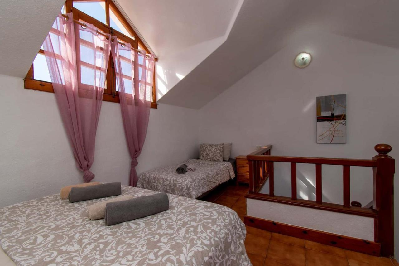 Park Santiago Iii 139 - Three Bed Villa Playa de las Americas (Tenerife)