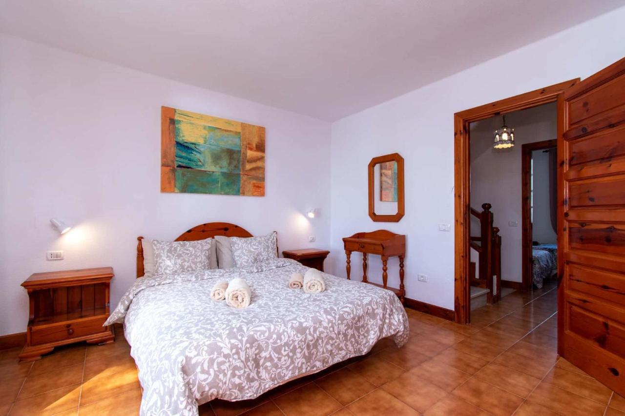 Park Santiago Iii 139 - Three Bed *