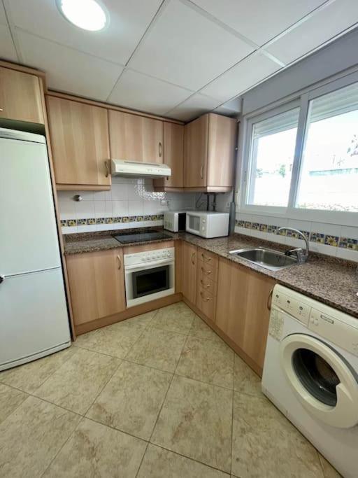 Vacacional Urb. Nerea Ii Ref. 065 Apartamento *