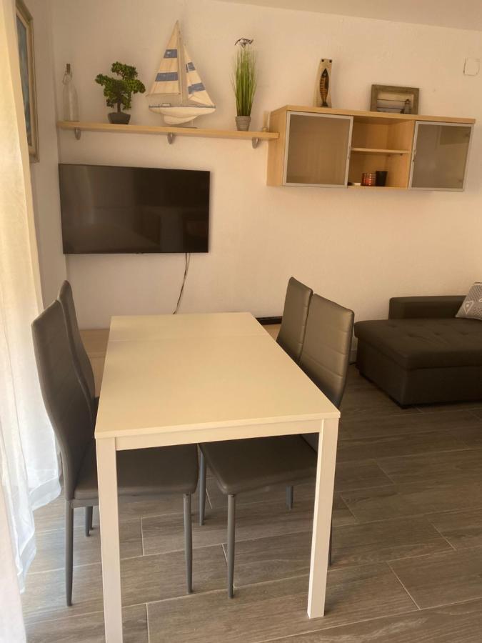 Apartamento Alto Standing Con Piscina Privada, Aire Acondicionado Y Wifi *