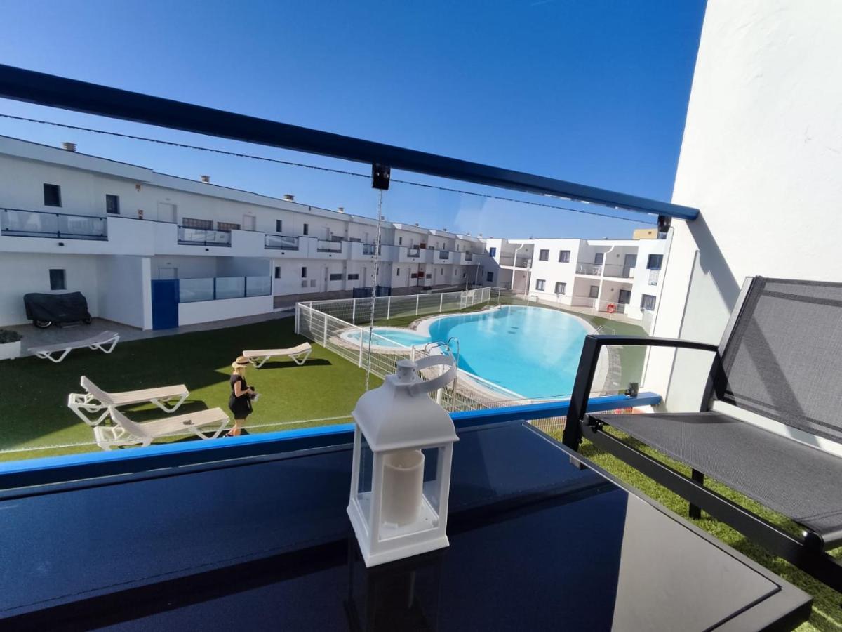 Sun & Pool