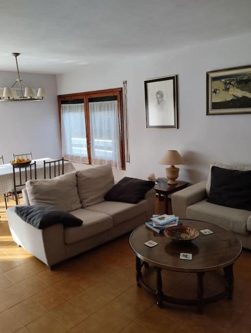 Casa De Camp Prop De La Costa Brava Сasa de vacaciones Romanyà de la Selva