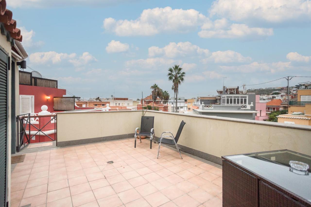 2br Penthouse With Terrace And Views