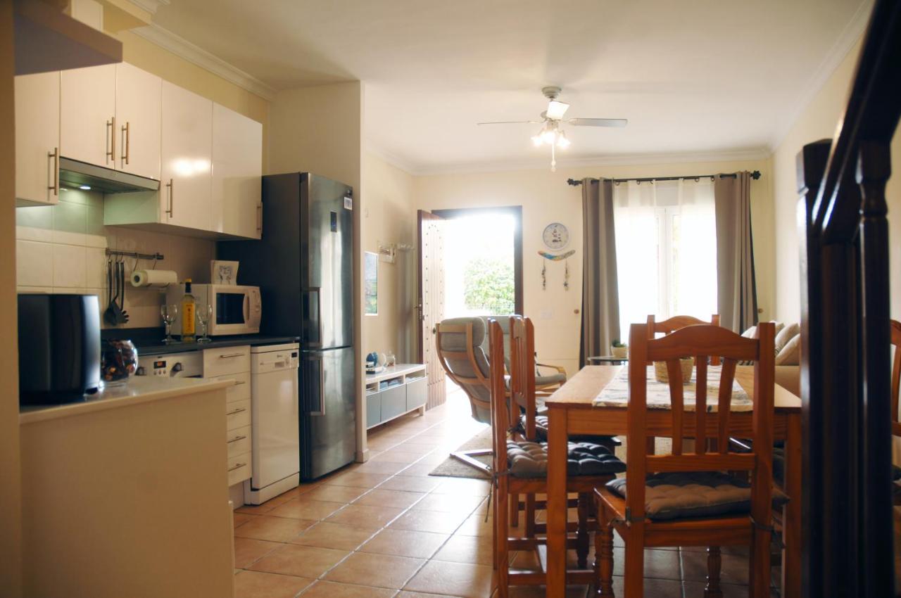 Townhouse El Sultan, 6 Sleeps, Wi-fi&tv Package Villa *