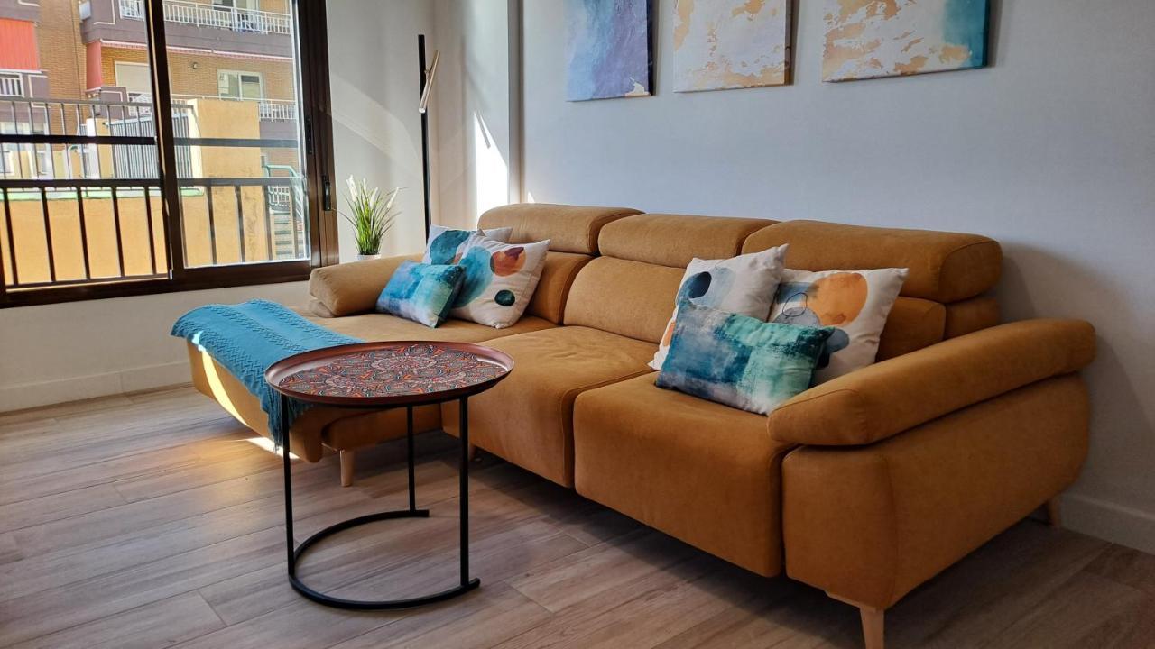 Ll Ronda Iv Apartment *