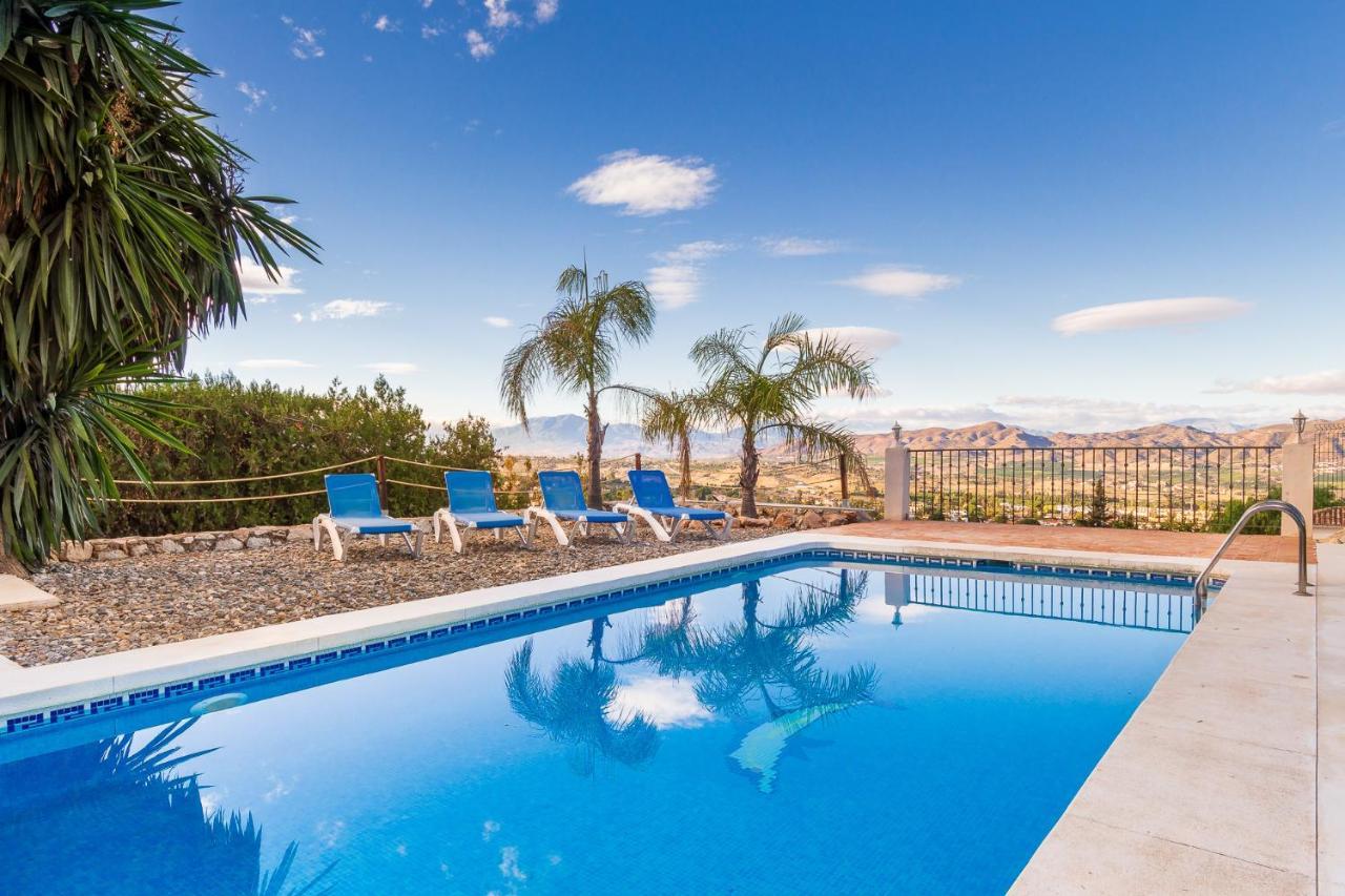 Privada Con Piscina Vallada, Barbacao Y Chimenea * Alhaurín de la Torre