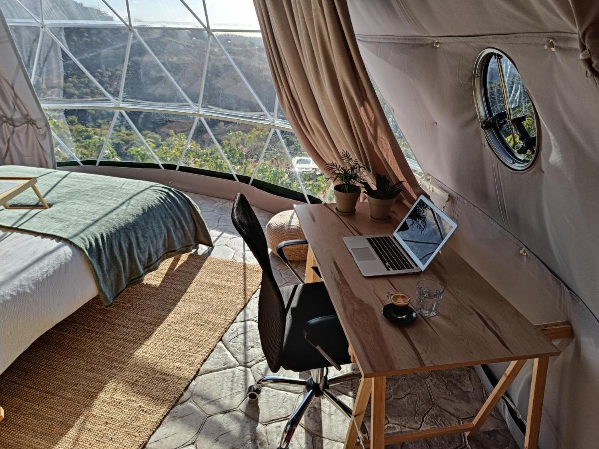 Luxury tent Dome House On Ecological Mango Farm *
