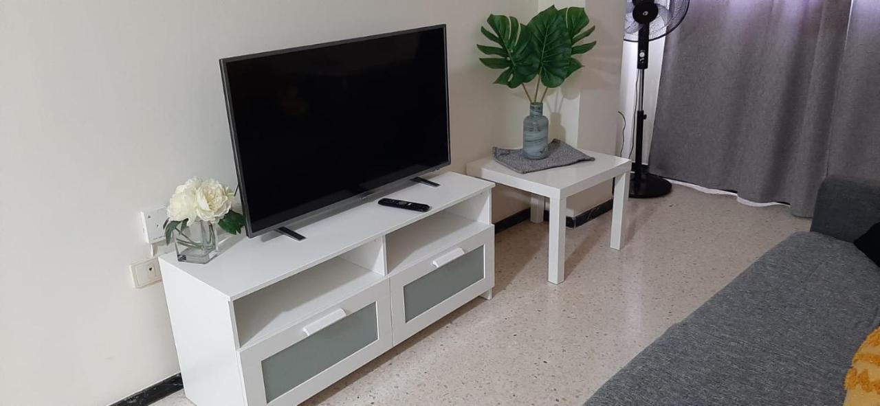 Apartamento Rosyshome102 Vecindario (Gran Canaria)
