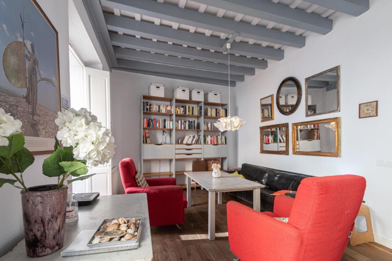 Sweet In Apartment Cadiz