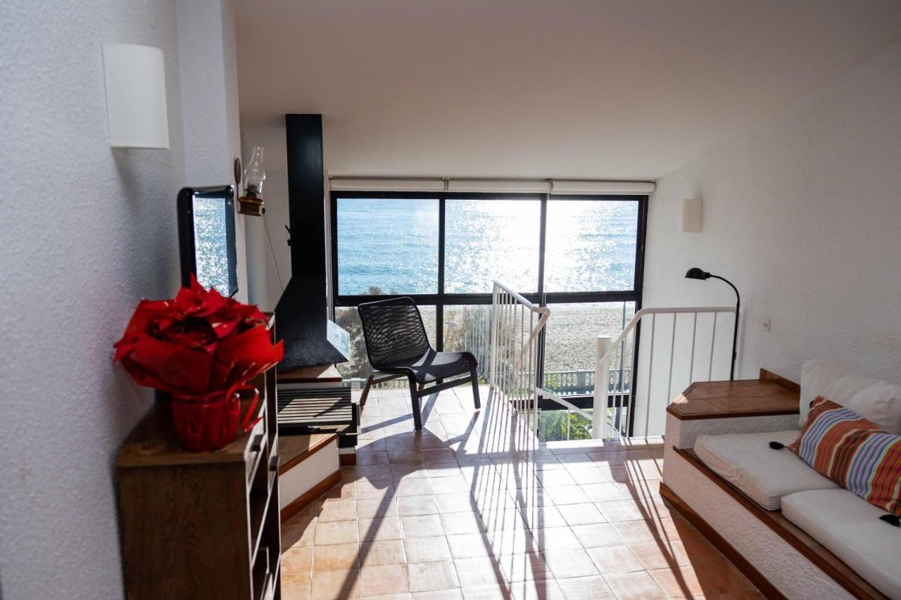 Les Barbes Apartment *