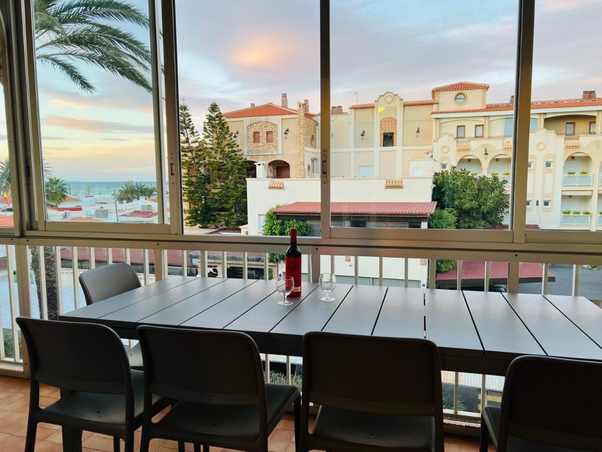 Apartamento Piso Angeles - 1ra Linea De Playa Dénia