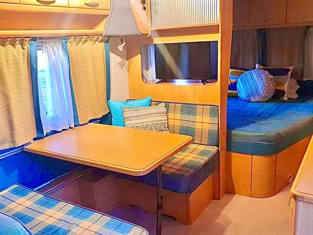Camping Caravanas Con Encanto El Palmar 2 *